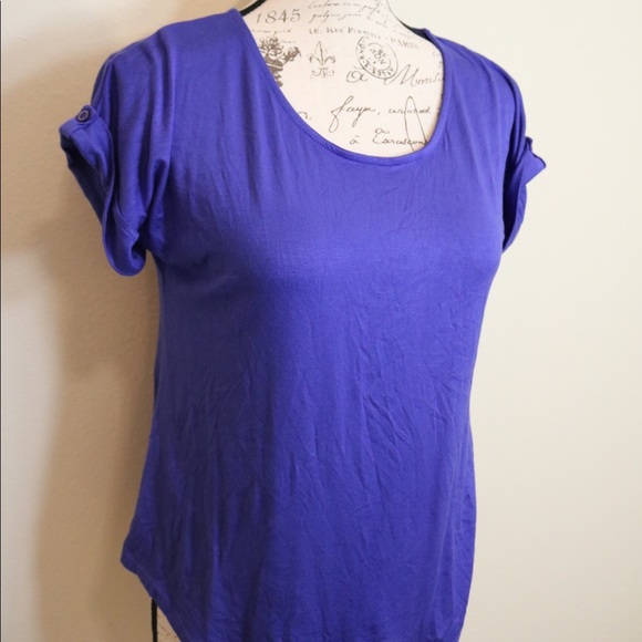 New with tags button sleeve royal blue loose top - Picture 3 of 8